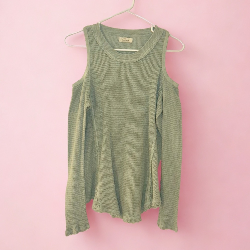 Elan | Waffle-Knit Open-Shoulder Long Sleeve Top | Light Green | Size M